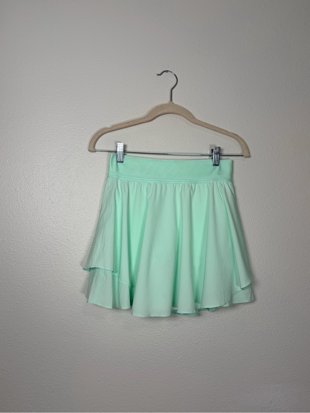 Lululemon Mint Green Flared Skirt - Women's Skirt Size 4